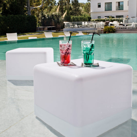 Smart and Green Cube 17" LED Lamp