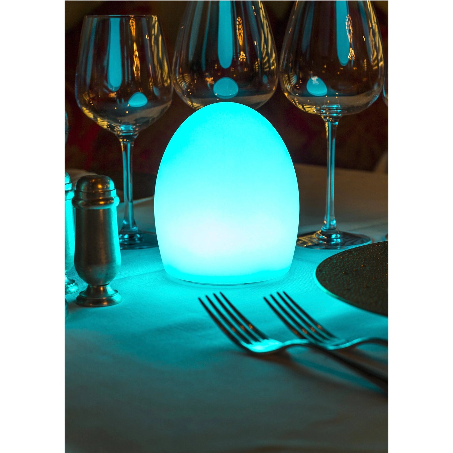 Smart and Green Point LED Table Lamp