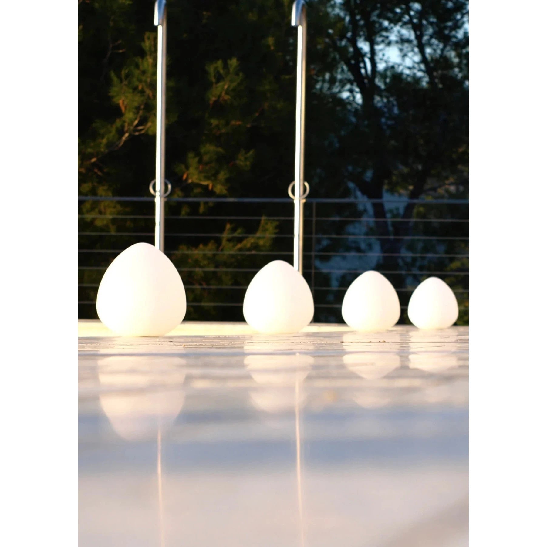Smart and Green Rocky LED Lamp