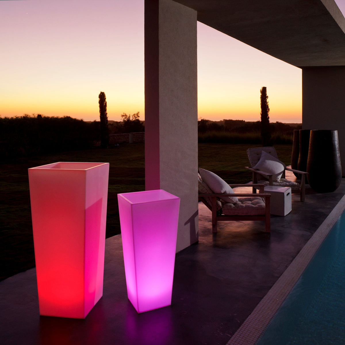 Smart and Green Rumba 32" Pot LED Lamp