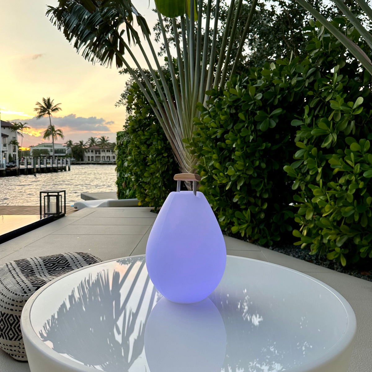 Smart and Green Vessel 2 11" LED Lamp
