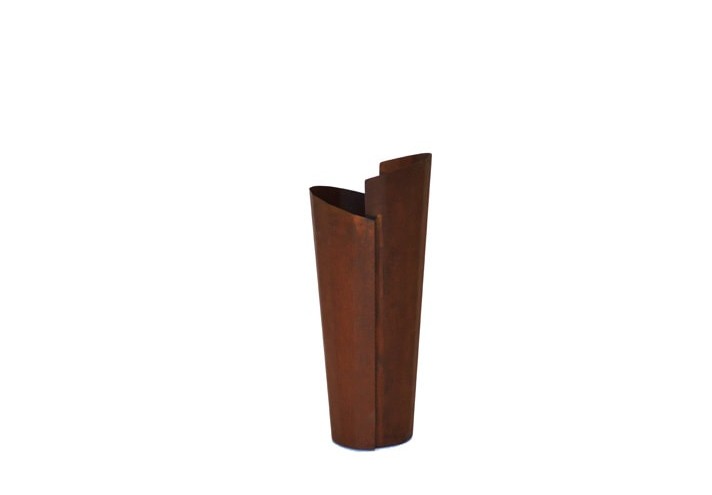 TrackDesign INCASTRO | Corten Umbrella Stand