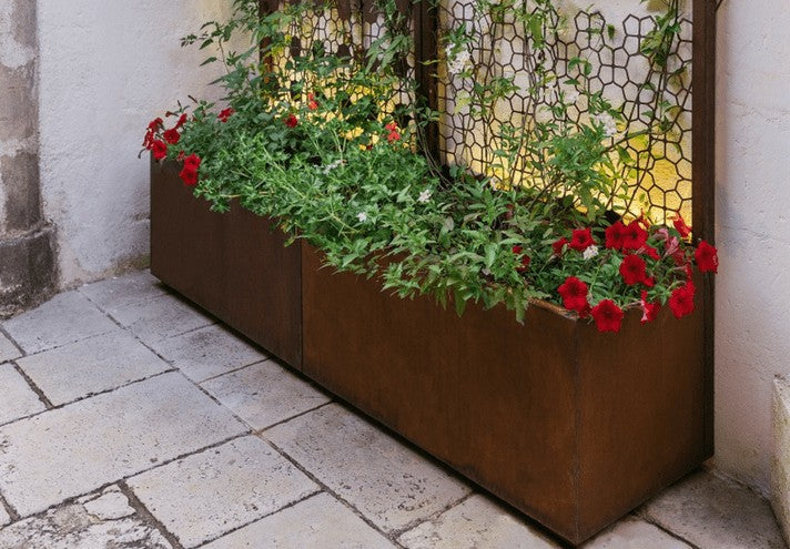 TrackDesign LINE & BEE | Corten Planter and Panel