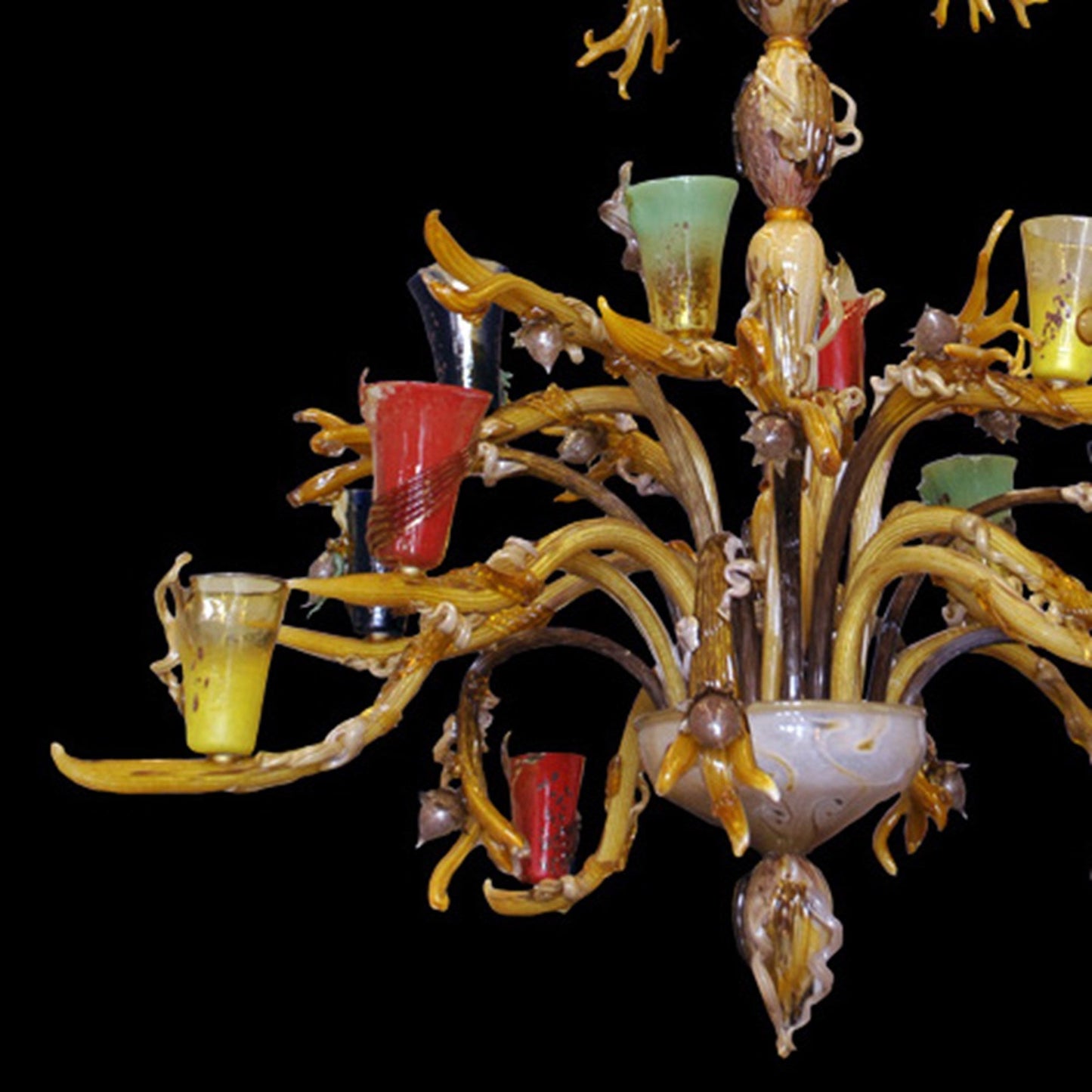 Vetreria Artistica Rosa Albero 12-Lights Amber Base With Polychrome Cups and Silver Leaves Glass Chandelier