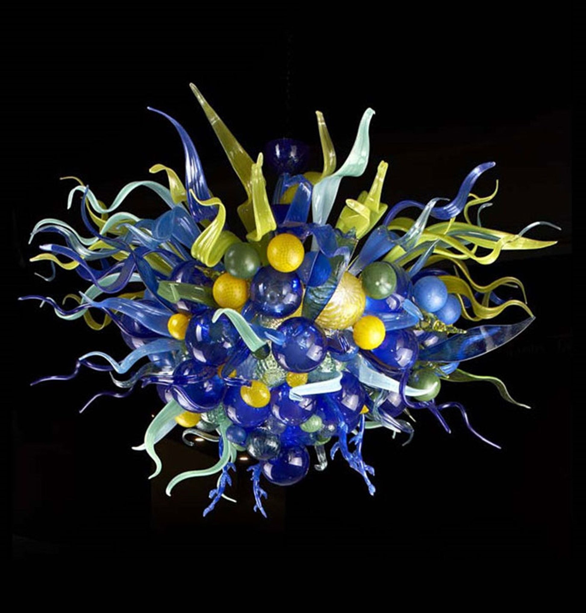 Vetreria Artistica Rosa Alga Marina 8-Lights Blue and Yellow Artistic Design Glass Chandelier