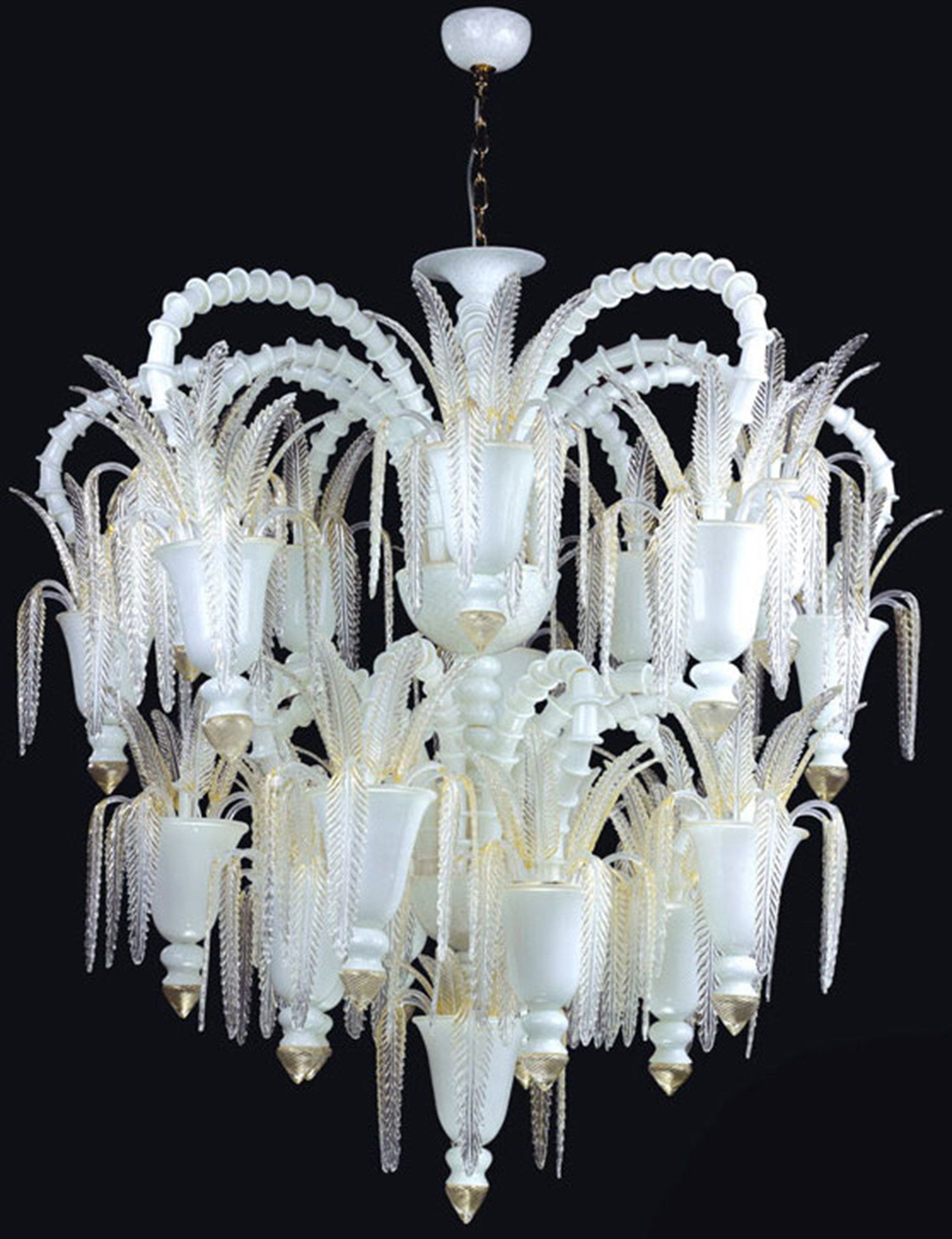 Vetreria Artistica Rosa Arsenale 20-Lights White Murano Glass Chandelier