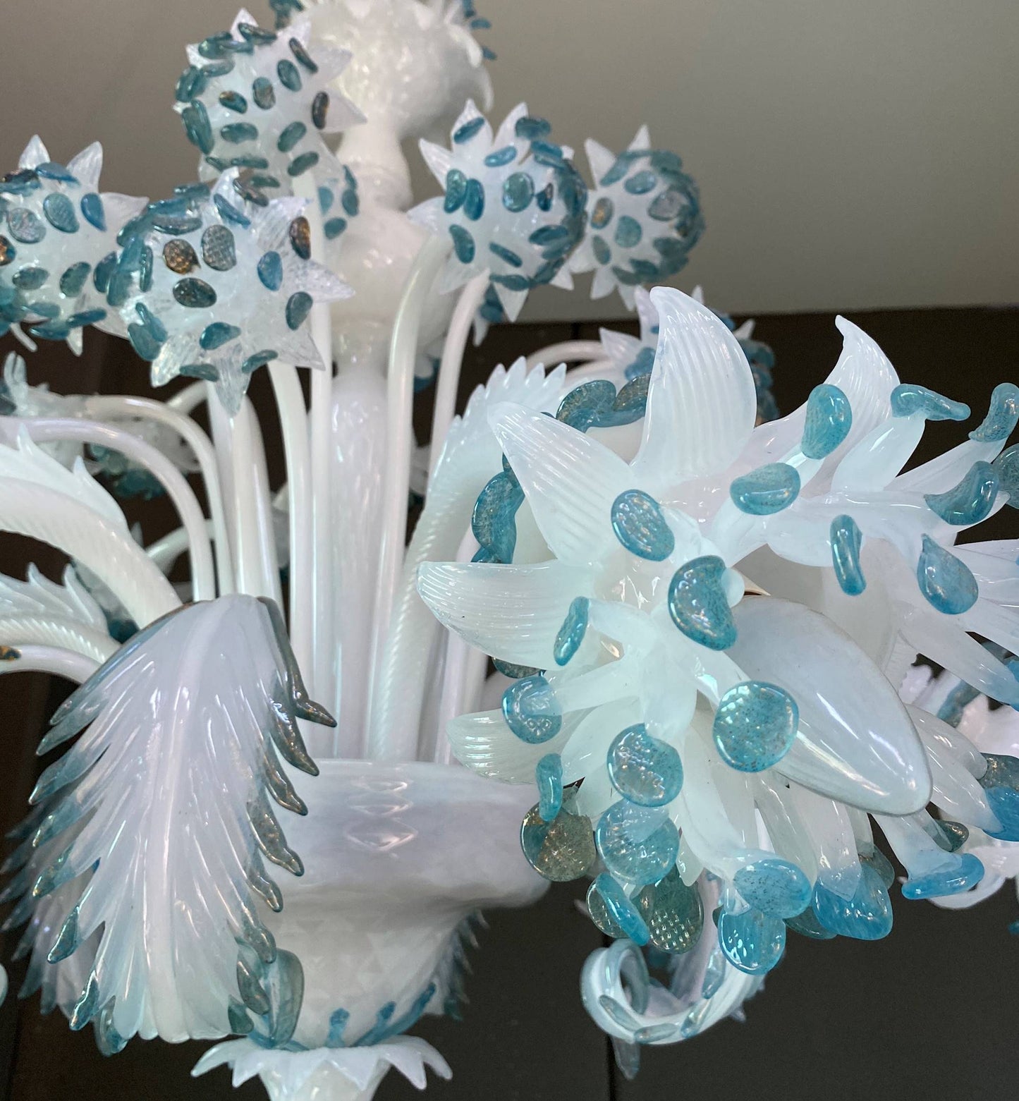 Vetreria Artistica Rosa Corallo 6-Lights Blue and Silver Flower Accent Glass Chandelier