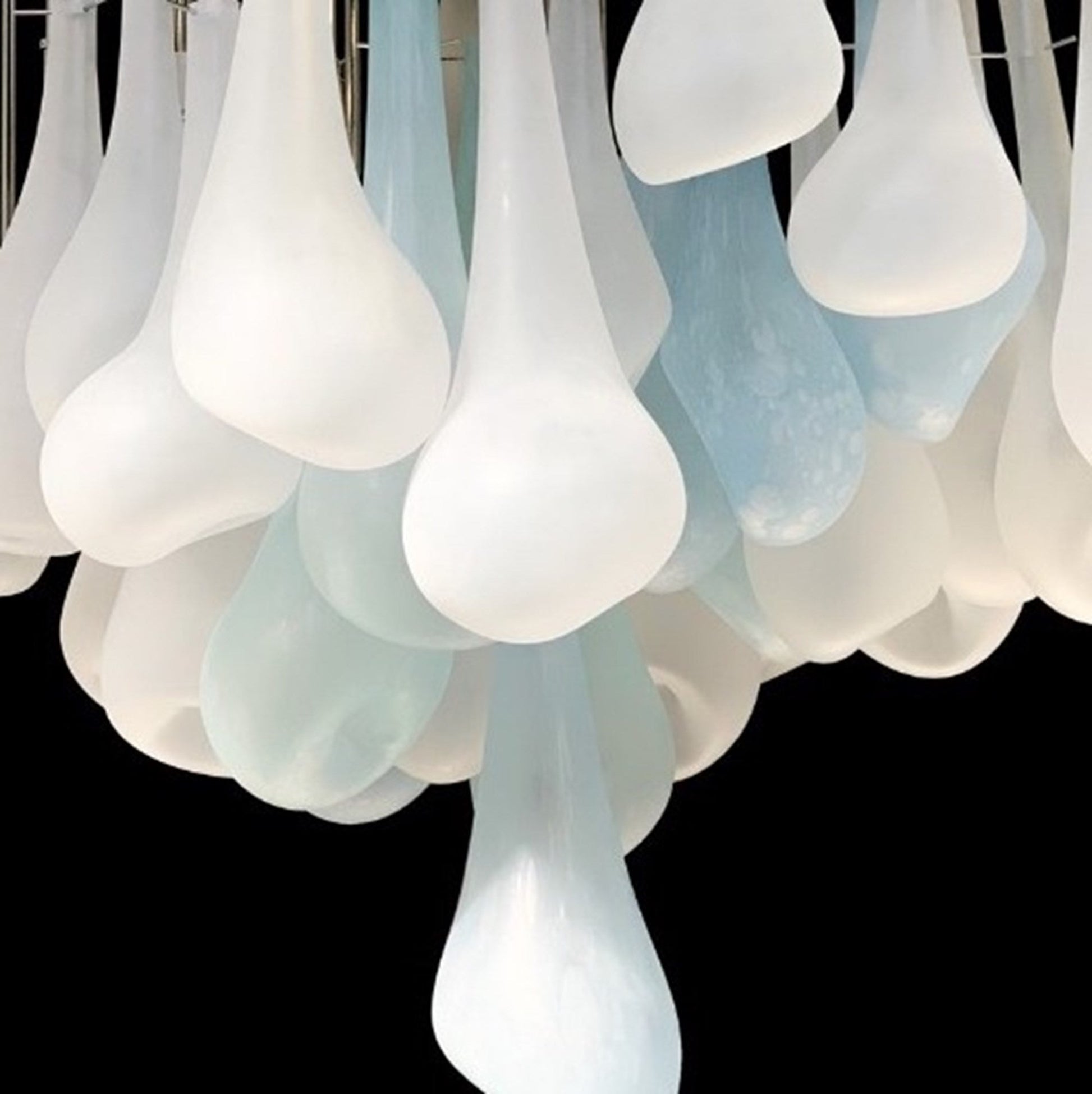 Vetreria Artistica Rosa Fioritura 36-Lights White and Light Blue Sandblasted Petal Glass Chandelier