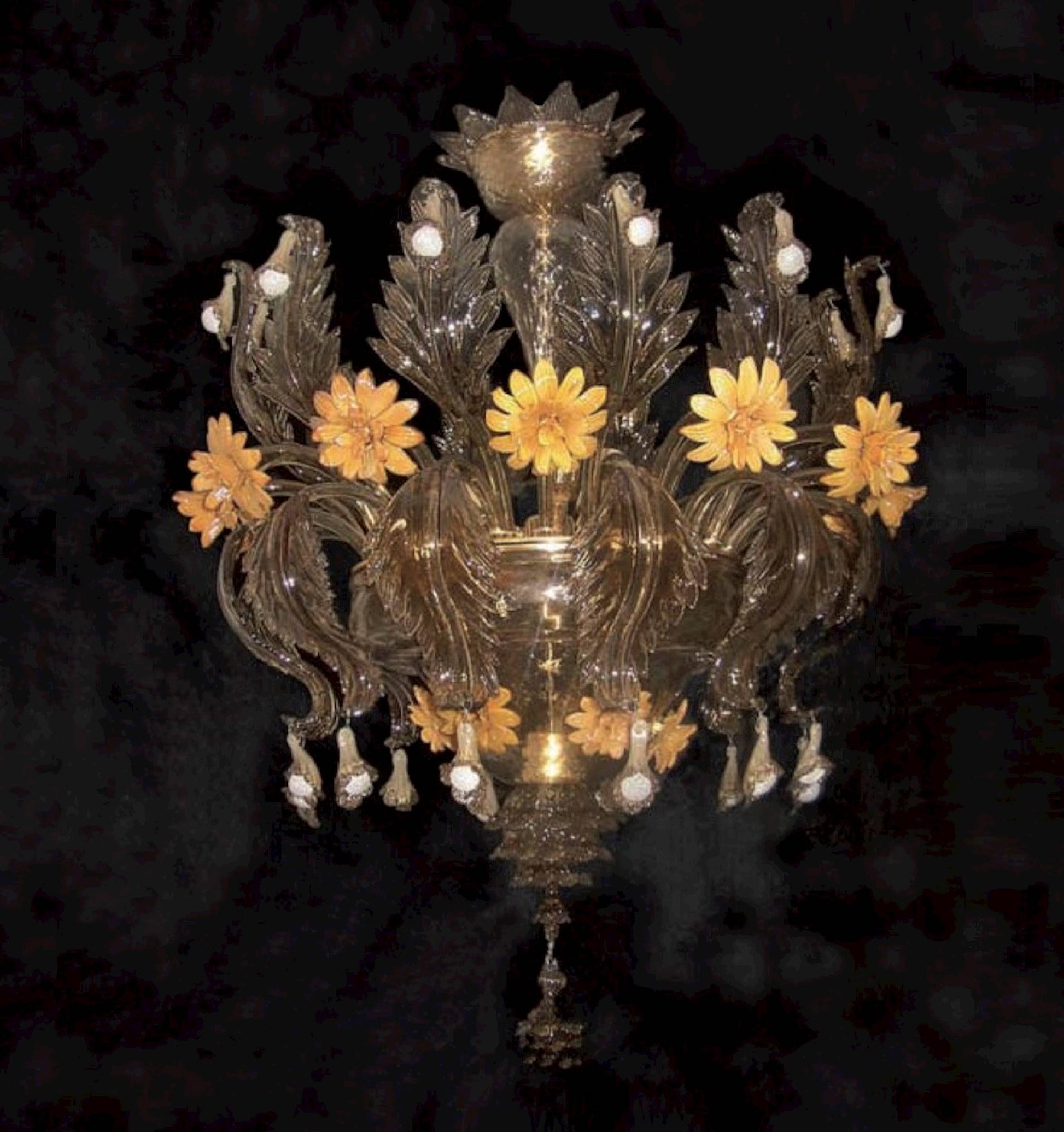 Vetreria Artistica Rosa Giardino Fume 6-Lights Smoky Color Base With Amber Flower Accent Glass Chandelier