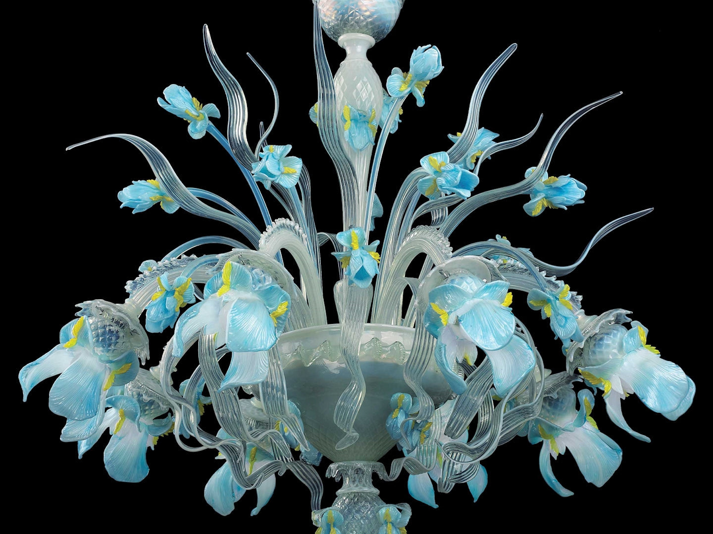 Vetreria Artistica Rosa Iris 8-Lights Opaline Base With Light Blue Flowers and Yellow Finish Glass Chandelier