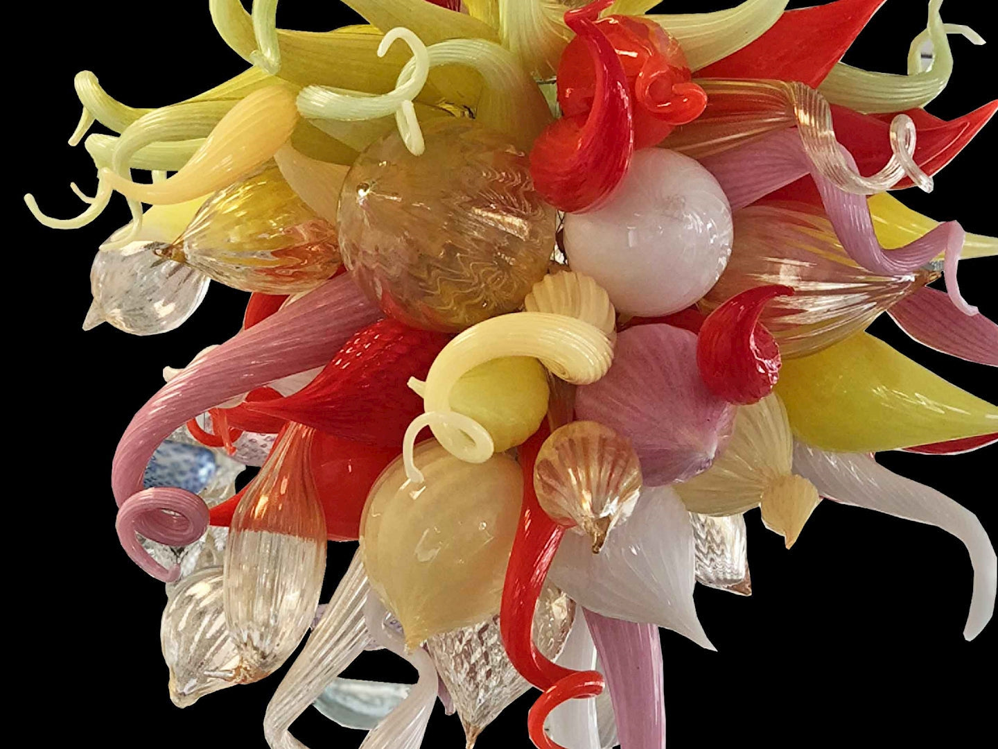 Vetreria Artistica Rosa Scultura Allegra 13-Lights Red and Yellow Artistic Design Glass Chandelier