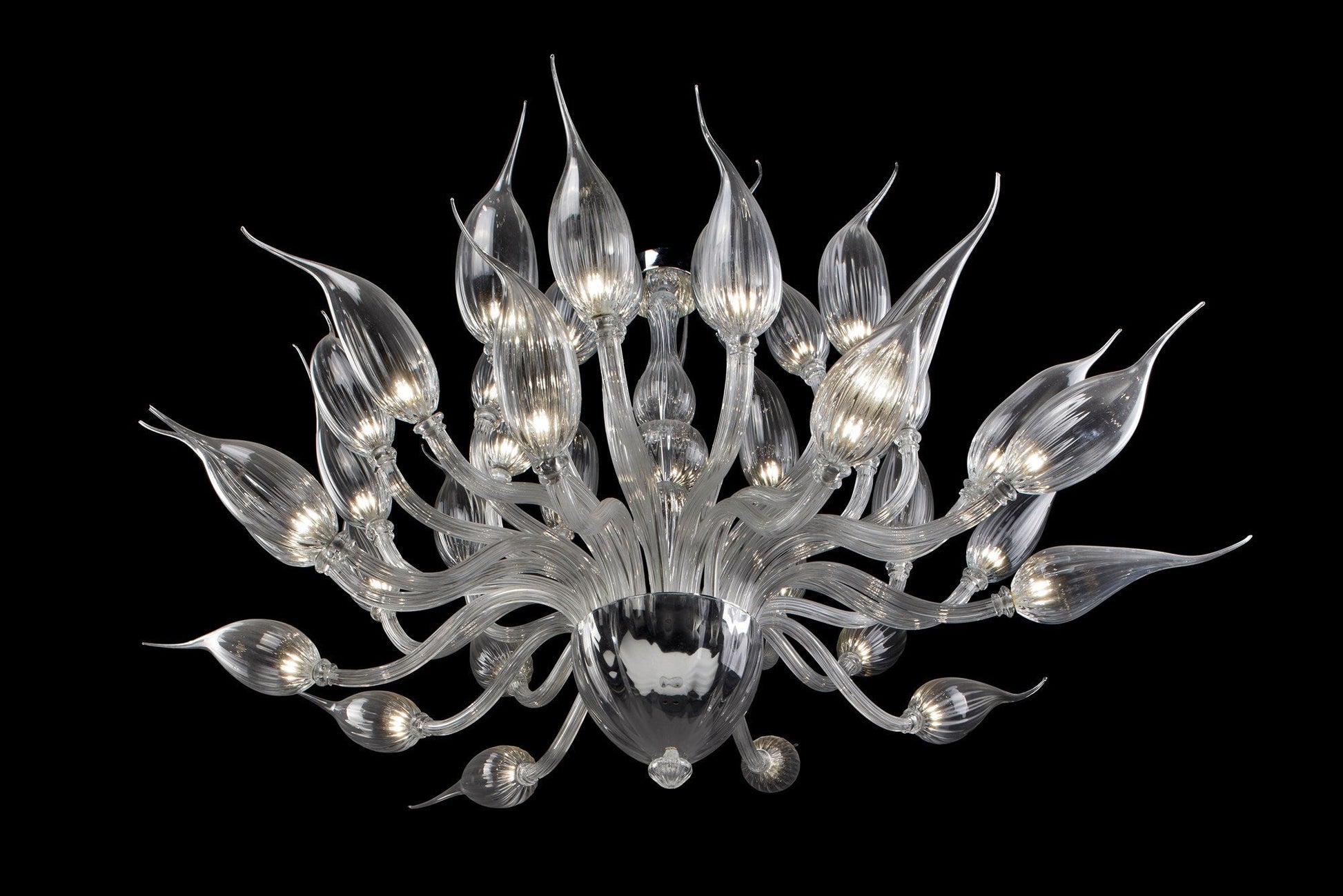 Vetreria Artistica Rosa Sospiro 32-Lights Pure Flamed Glass Chandelier