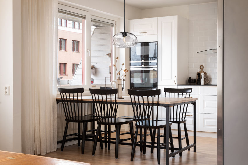 Z-Lite Chloe 1-Light Matte Black Steel Clear Glass Shade Pendant Light