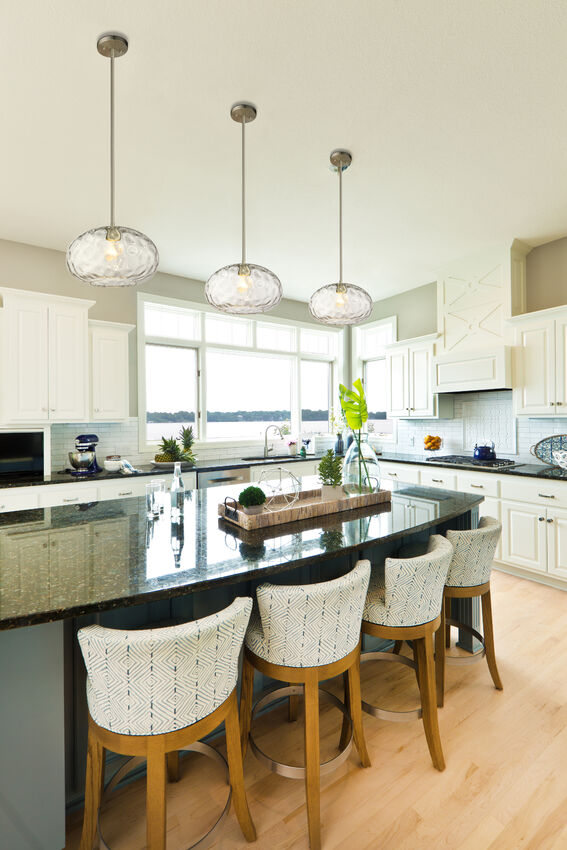 Z-Lite Chloe 14" 1-Light Brushed Nickel Pendant Light With Clear Glass Shade