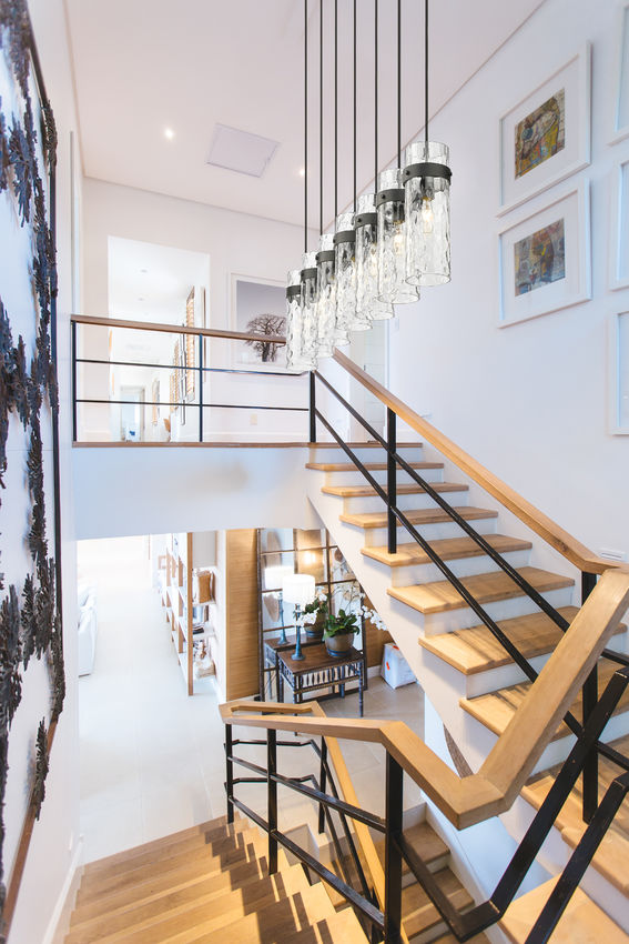 Z-Lite Fontaine 7-Lights Matte Black Steel Frame Clear Waterglass Glass Shade Linear Chandelier