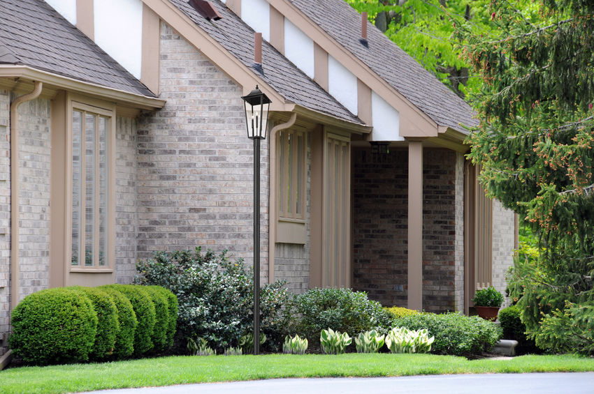 Z-Lite Gannon 5008PHXLR-5009P120-B 3-Light Black Stainless Steel Outdoor Post Mounted Fixture With Clear Beveled Glass Shade