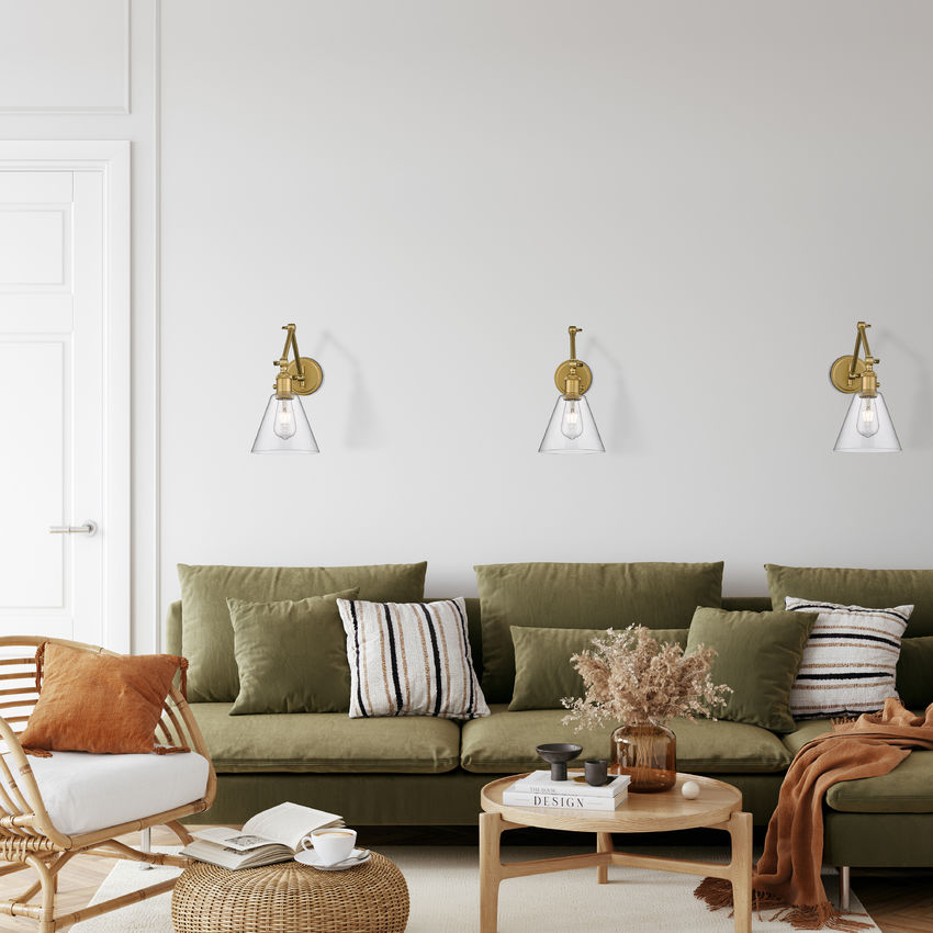 Z-Lite Gayson 8" 1-Light Rubbed Brass Steel Wall Sconce