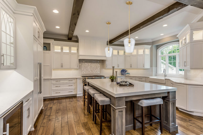 Z-Lite Joliet 9" 1-Light Burnished Brass Steel Frame Clear Glass Shade Pendant Light