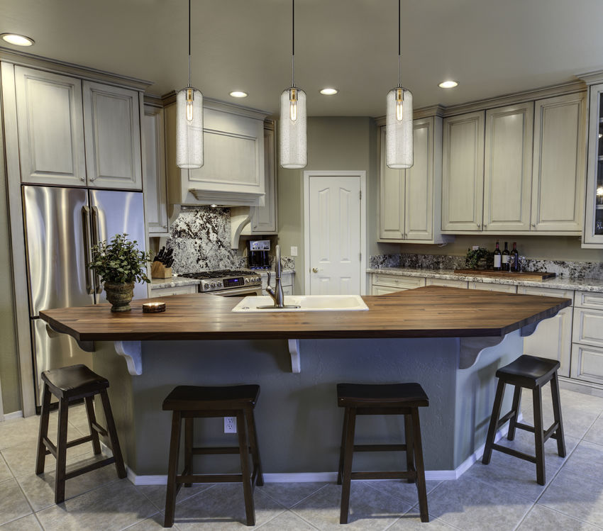 Z-Lite Monty 5" 1-Light Brushed Nickel Pendant Light With Seedy Glass Shade