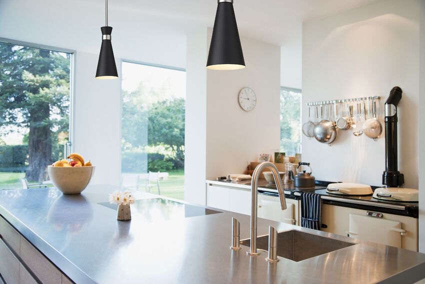 Z-Lite Soriano 6" 1-Light Matte Black and Brushed Nickel Mini Pendant Light With Metal Shade